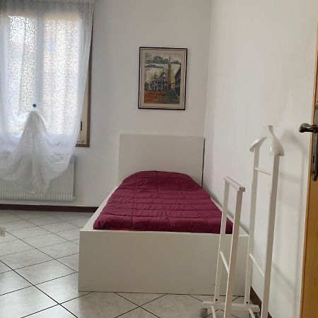 Little And Cozy Flat Near Venice Marghera Exteriér fotografie